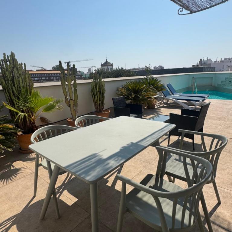 Apartamentos RG Suites Jardines de Murillo - Apartamento Superior - 1
