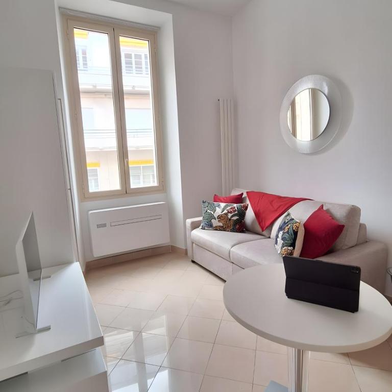 Moliere 1 chambre Cannes centre - Appartement Supérieur - Vue sur Ville - 3