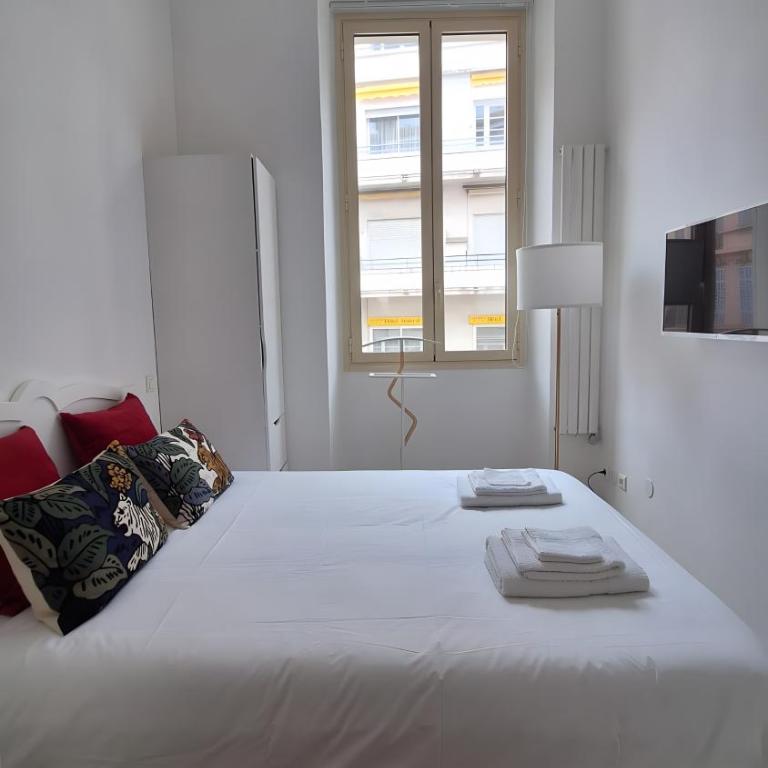 Moliere 1 chambre Cannes centre - Appartement Supérieur - Vue sur Ville - 7