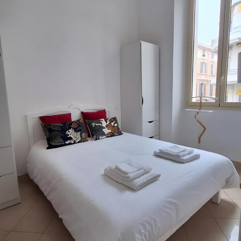 Moliere 1 chambre Cannes centre - Appartement Supérieur - Vue sur Ville - 8