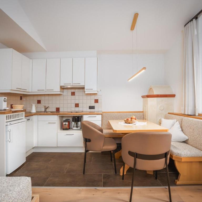 Wohlfühl Ferien-Heim Aparthotel 4 Sterne - Apartment mit 2 Schlafzimmern und Badezimmer - 2