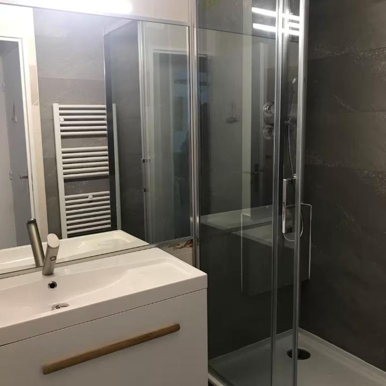 Bel appartement, vue sur golf et piscine,à 2 pas de la plage - Appartement 2 Chambres - Vue sur Piscine - 3