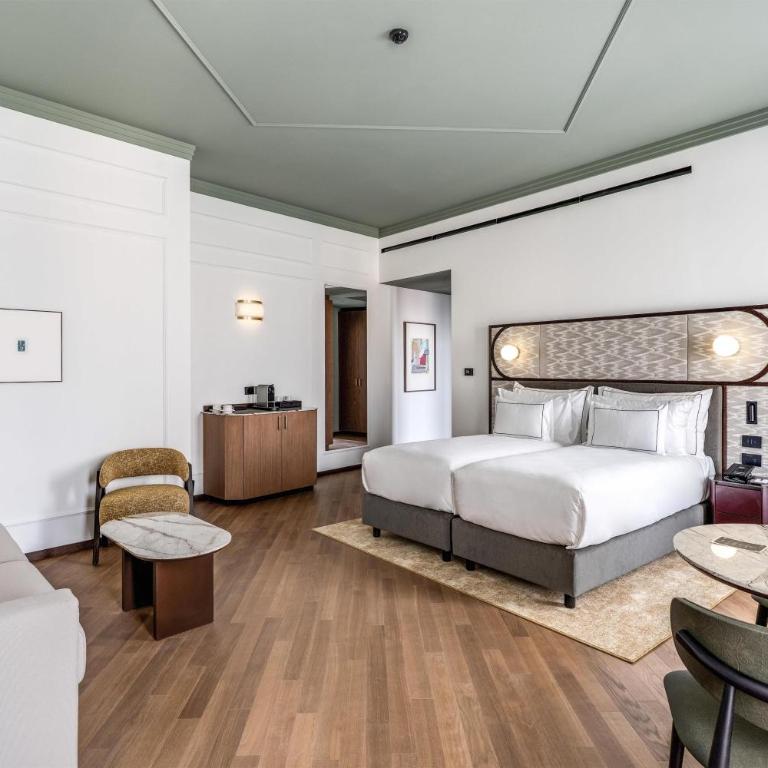 Palazzo San Gottardo Lake Como, a Radisson Collection Hotel - Junior Suite - 5