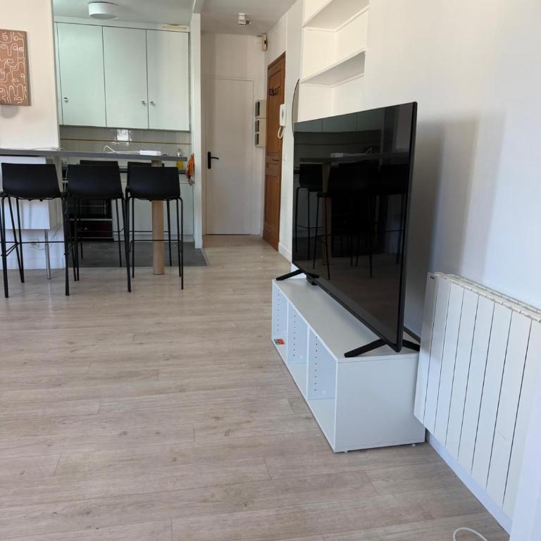 Eiffel View - Elegant 1BR - Champs-Élysées - Appartement Premium 1 Chambre - 8