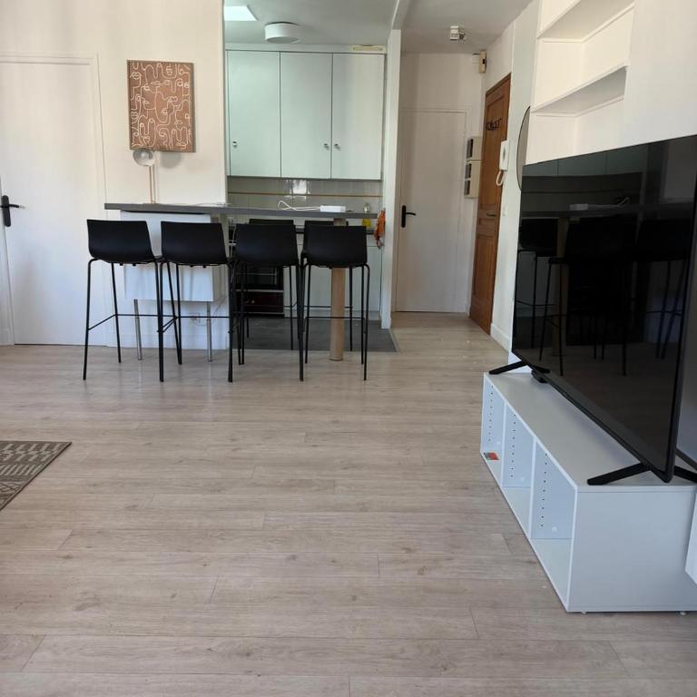 Eiffel View - Elegant 1BR - Champs-Élysées - Appartement Premium 1 Chambre - 10