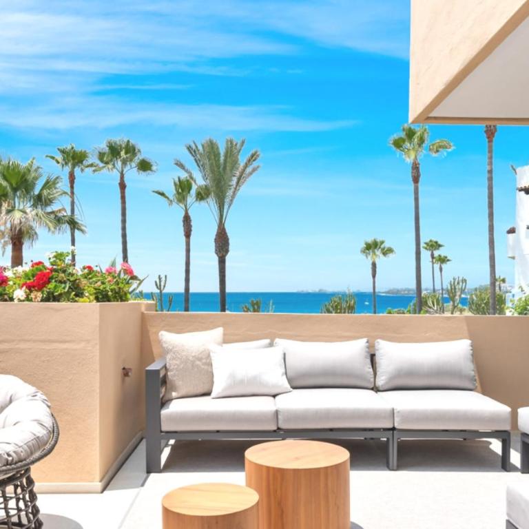 Apartment Palmeras Pool direct access to the beach - Apartment with Sea View - 19