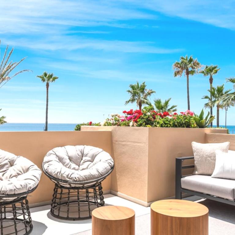 Apartment Palmeras Pool direct access to the beach - Apartment with Sea View - 18