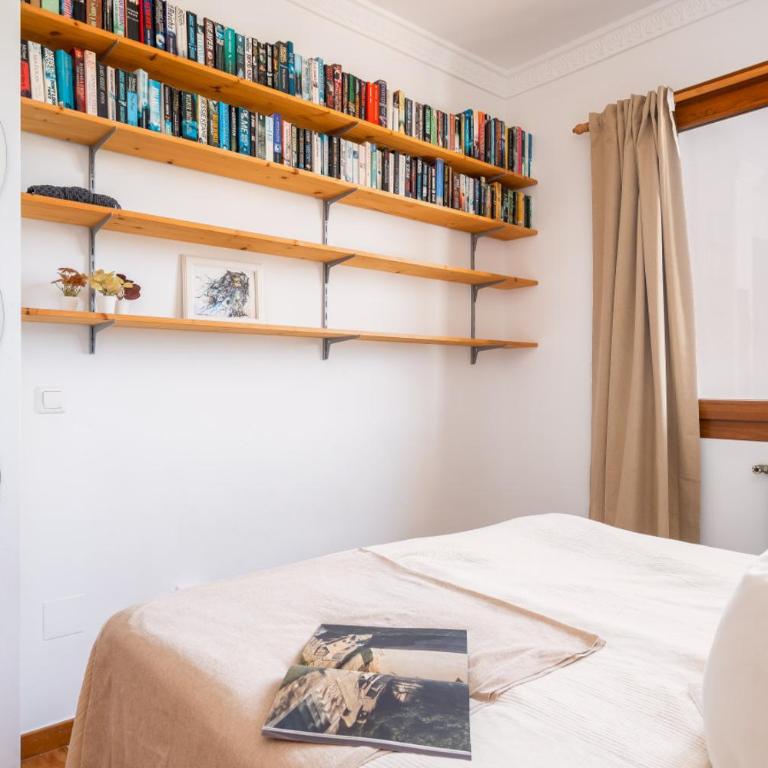 Spacious 4BR Townhouse | Private Rooftop Terrace - Ferienhaus mit 4 Zimmern - 12