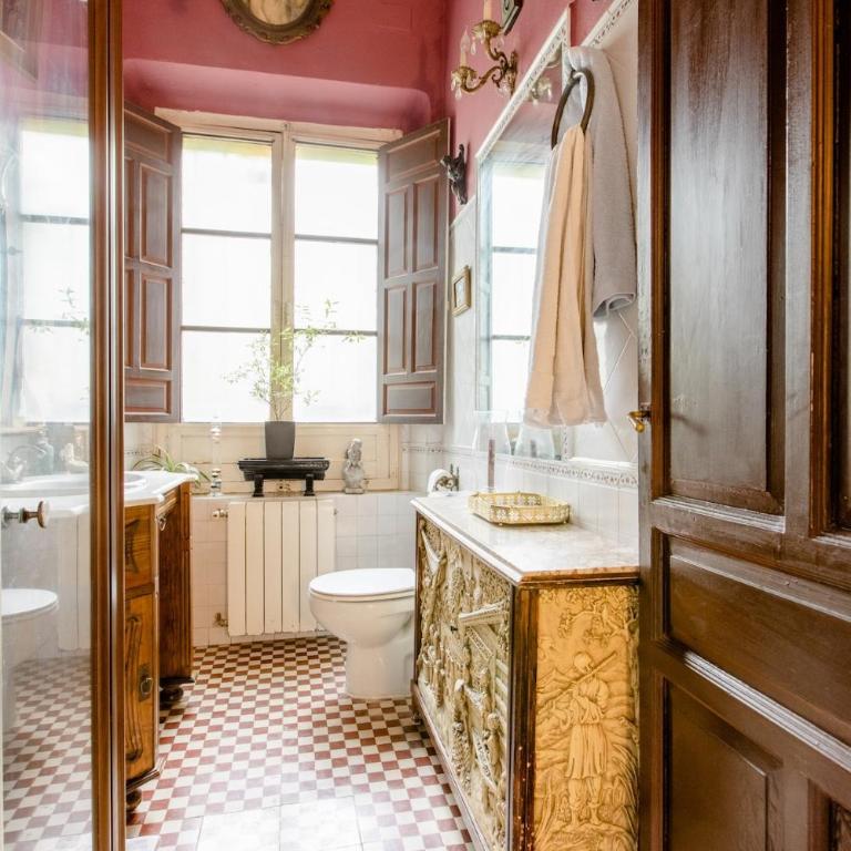 Suite in an impressive and luxurious 1929 Villa - Apartamento con terraza - 26