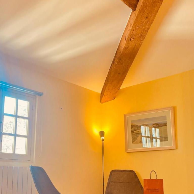 Le Bel Angle - Suite with City View - 4
