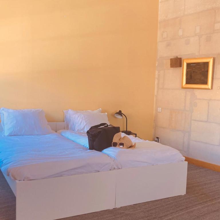 Le Bel Angle - Suite with City View - 12