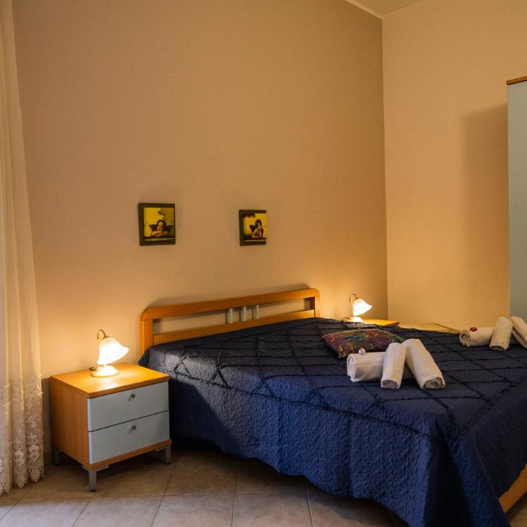 Villa Le Mimose - Three-Bedroom Vacation Home - 17