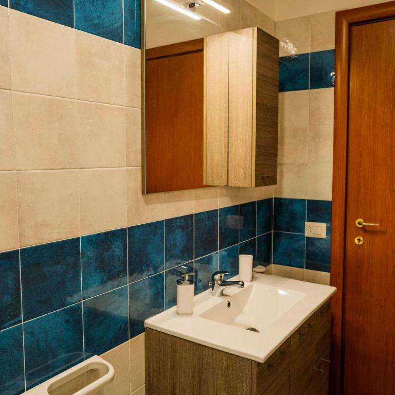 Villa Le Mimose - Three-Bedroom Vacation Home - 18
