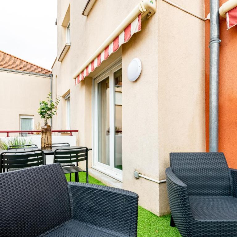 LE TERRACOTTA Appartement cosy avec terrasse, parking privé et confort été - Appartement 1 Chambre - 19