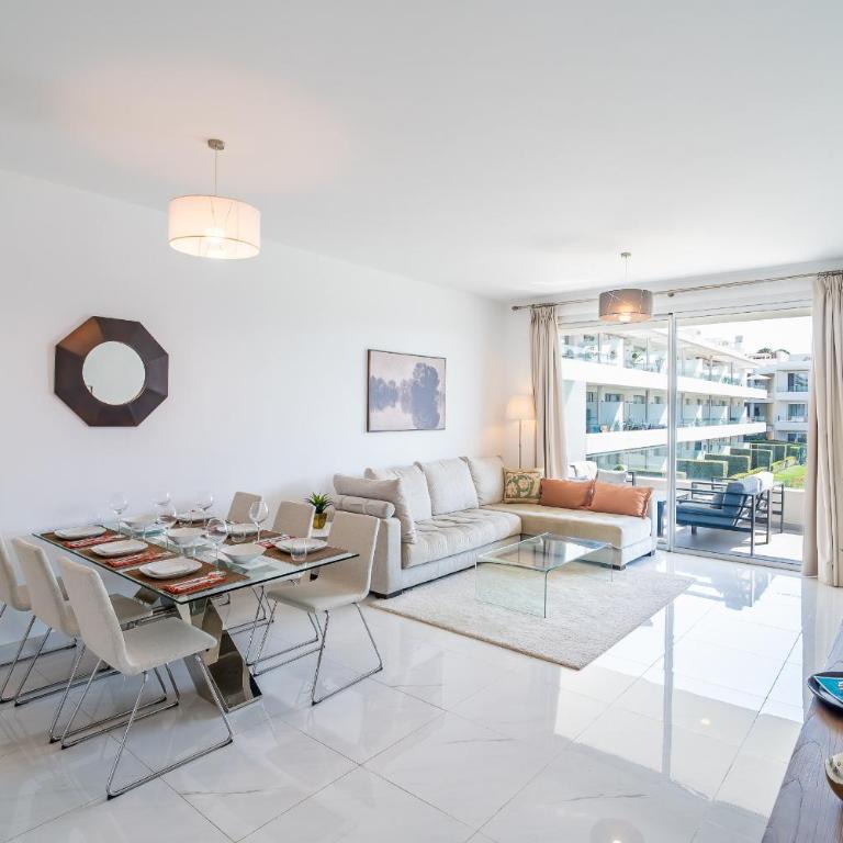 Cubo's Bel-Air Estepona Apartment - Apartment - 5