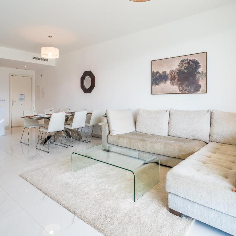 Cubo's Bel-Air Estepona Apartment - Apartment - 9