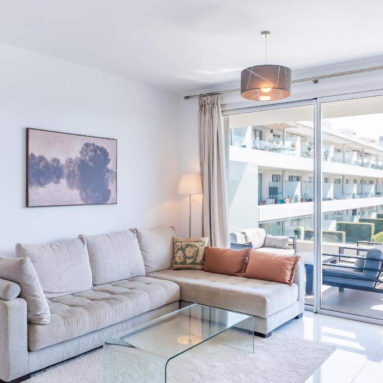 Cubo's Bel-Air Estepona Apartment - Apartment - 7