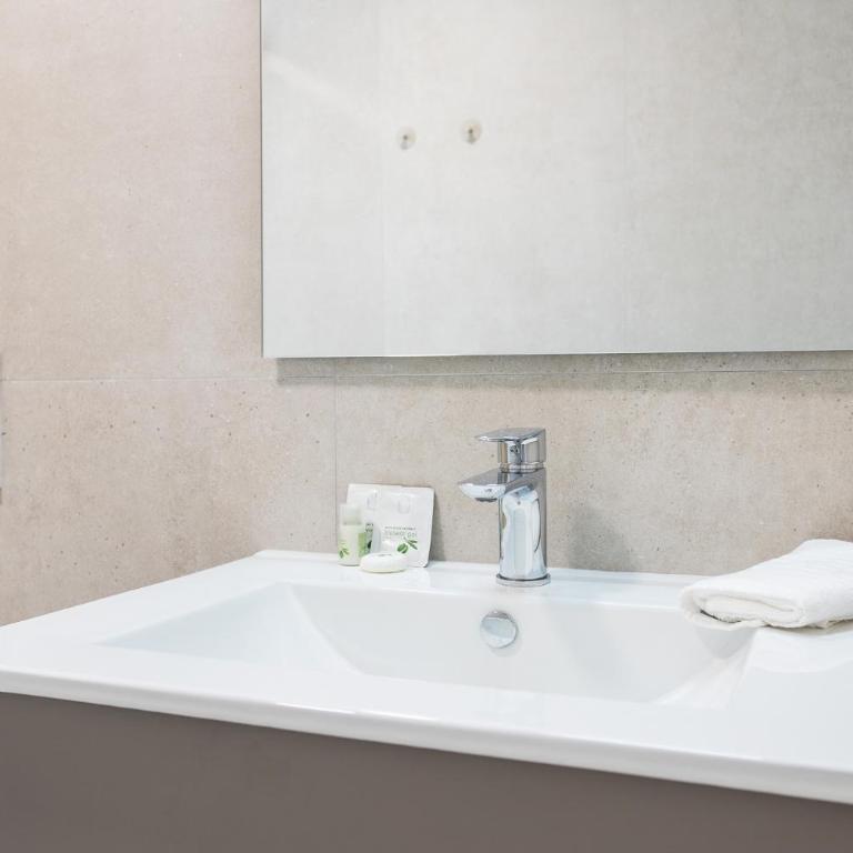 Modern 3BR Family Apartment at Santa Rosalía Resort BY COELI HOLIDAYS - Appartement 3 Chambres - 30