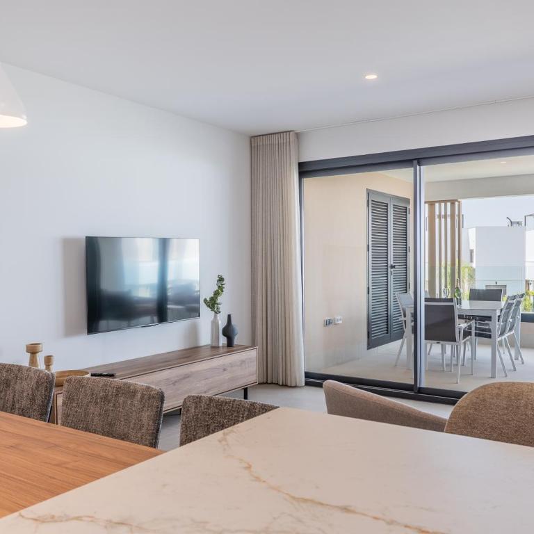 Modern 3BR Family Apartment at Santa Rosalía Resort BY COELI HOLIDAYS - Appartement 3 Chambres - 9