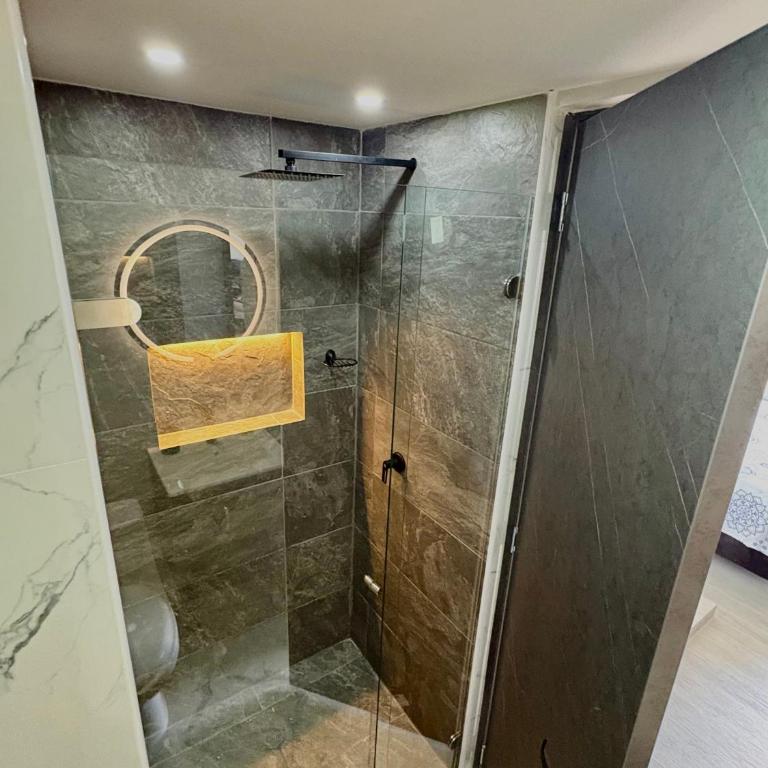 Apartamento modero nuevo, 3 habitaciones y parqueadero en conjunto - Apartamento de 3 dormitorios - 12