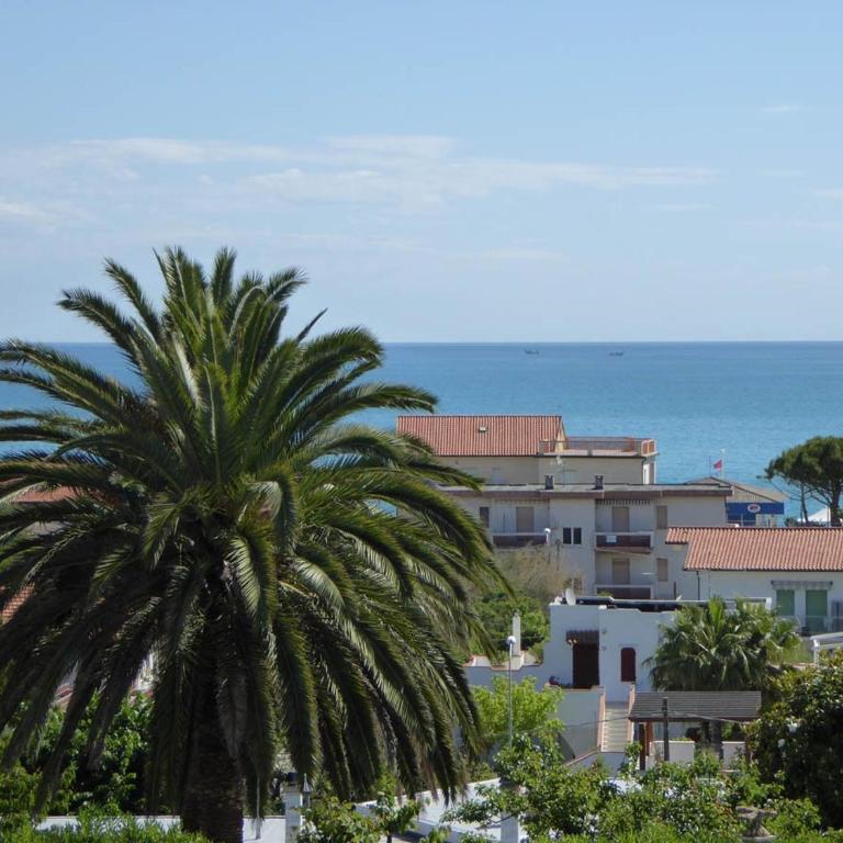 725 - Appartamento trilocale al primo piano A MARCELLI nuovo - BELLISSIMA VISTA MARE - A SOLI 200 MT DALLA SPIAGGIA - CLIMATIZZATO SPIAGGIA E NAVETTA INCLUSE AL WHITE BEACH CLUB - Appartamento con 2 Camere da Letto - 14