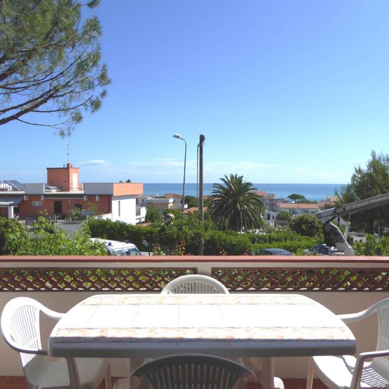 725 - Appartamento trilocale al primo piano A MARCELLI nuovo - BELLISSIMA VISTA MARE - A SOLI 200 MT DALLA SPIAGGIA - CLIMATIZZATO SPIAGGIA E NAVETTA INCLUSE AL WHITE BEACH CLUB - Appartamento con 2 Camere da Letto - 12