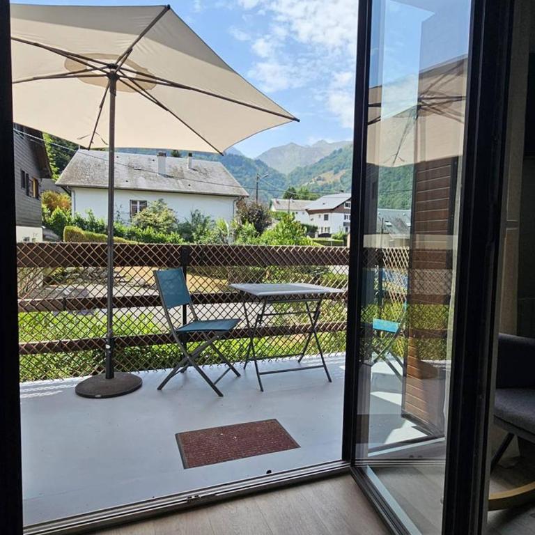Appartement calme à Cauterets avec parking privatif - FR-1-812-145 - Apartment - 14