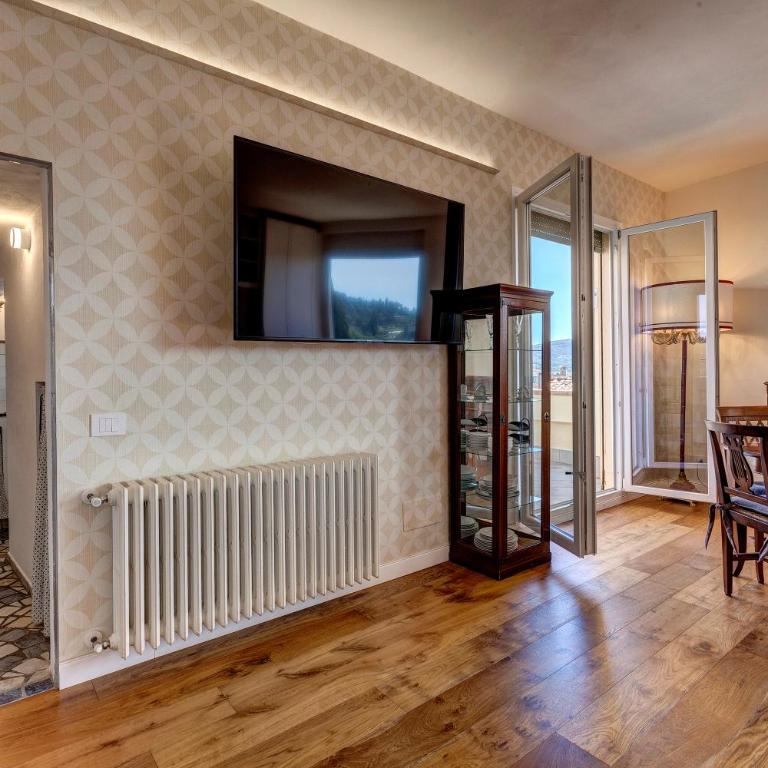 Dimora San Giorgio - Deluxe One-Bedroom Apartment with City View - 10