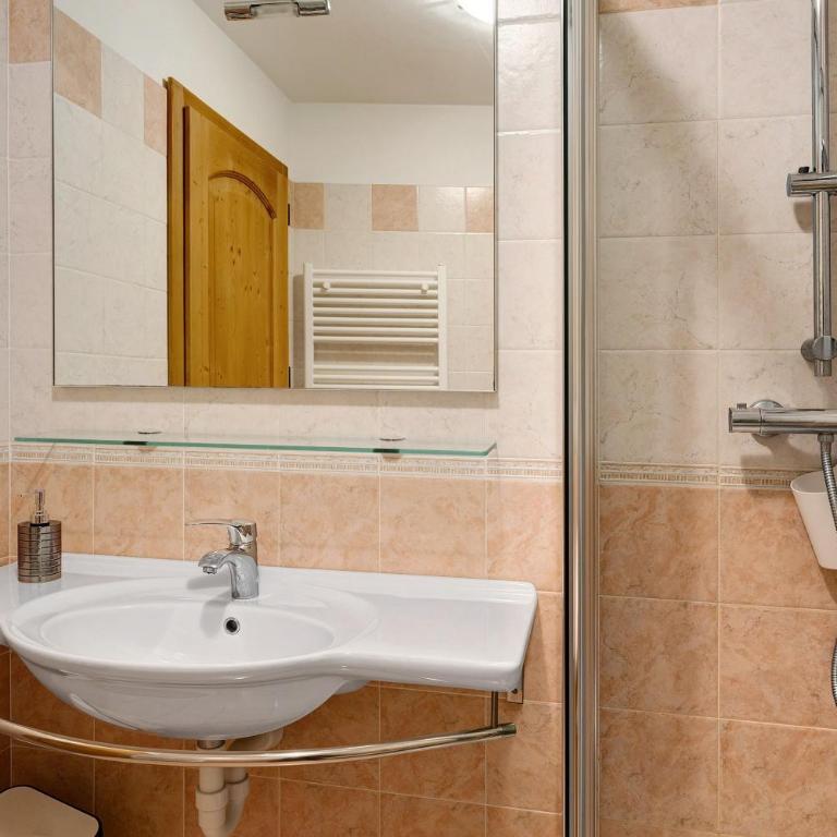 Agritur Maso Bornie - Appartamento Deluxe con 2 Camere da Letto e Vista Giardino - 22
