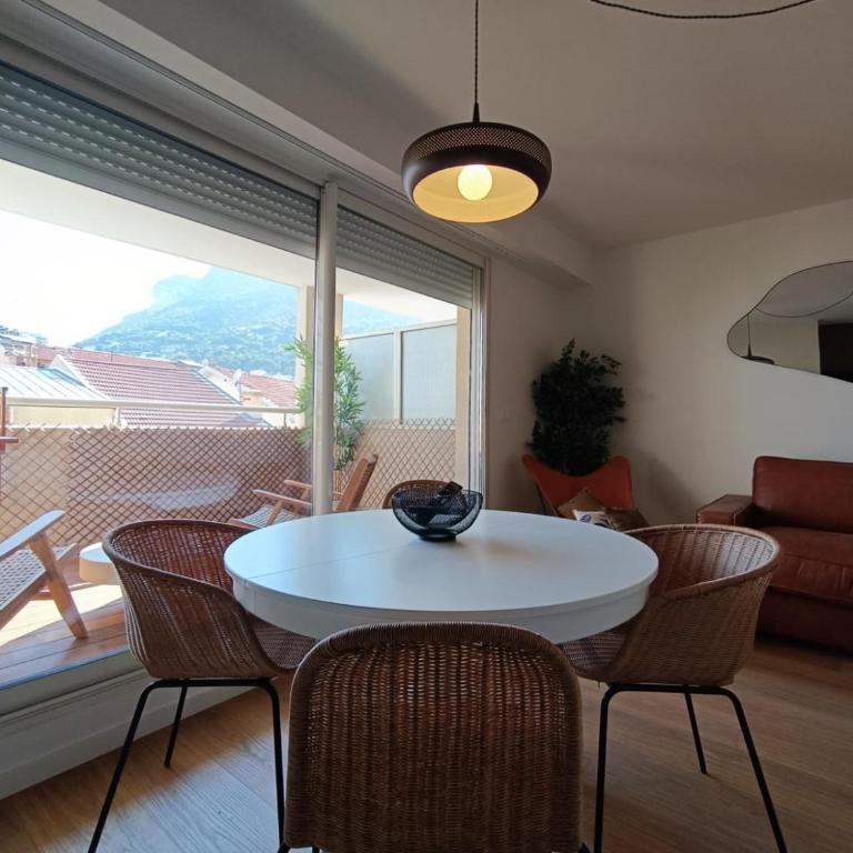 Suite Terrasse Rénovée - Frontière Monaco - HD - Appartement 2 Chambres - 11