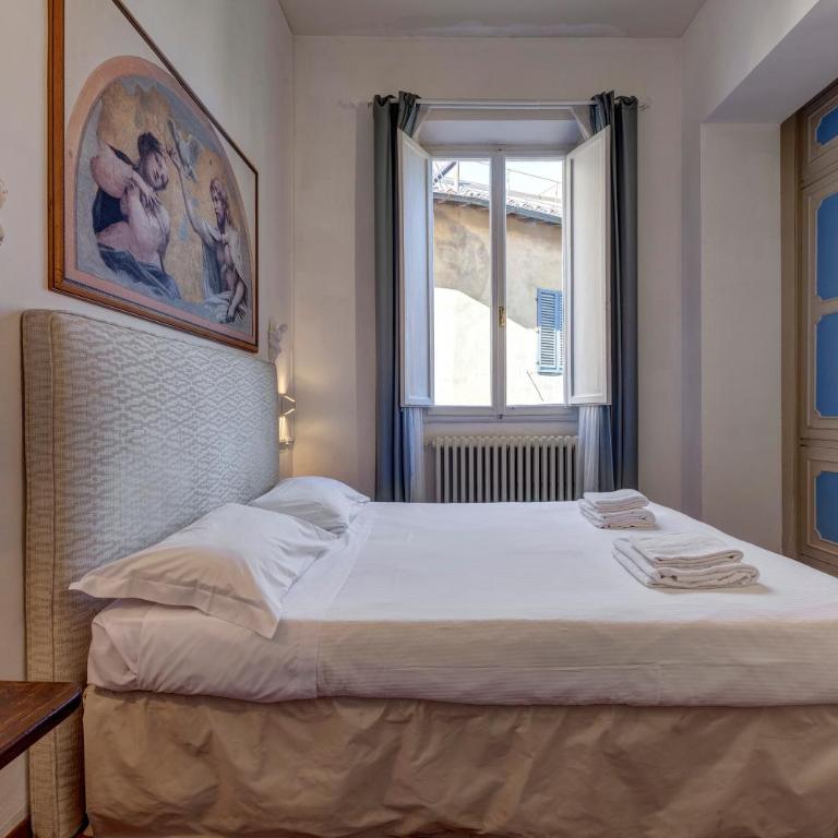 Dimora San Giorgio - One-Bedroom Standard Apartment - 3