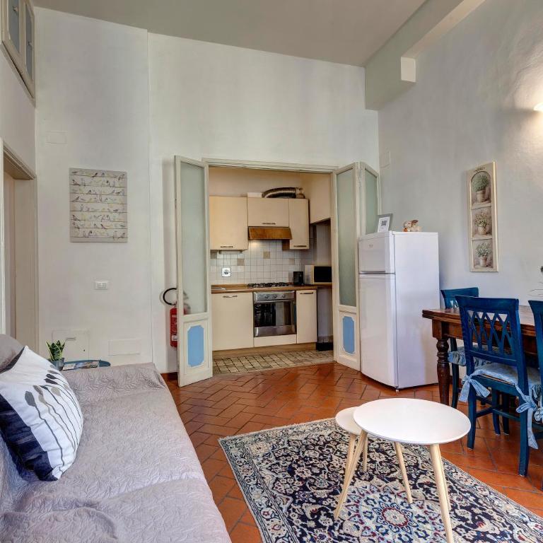 Dimora San Giorgio - One-Bedroom Standard Apartment - 13