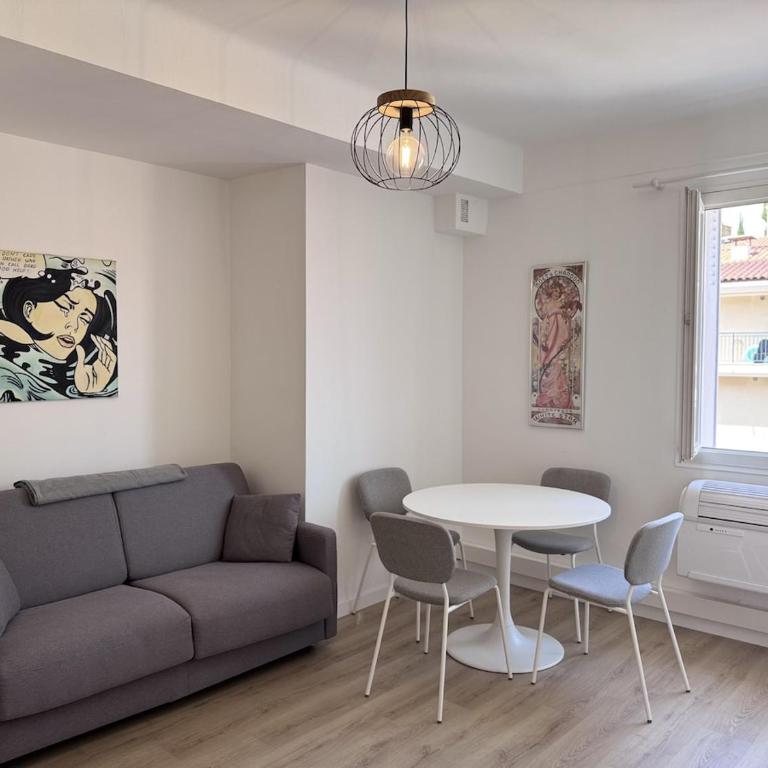 T2 climatisé - Palais et plage à pied - Appartement 1 Chambre - 1