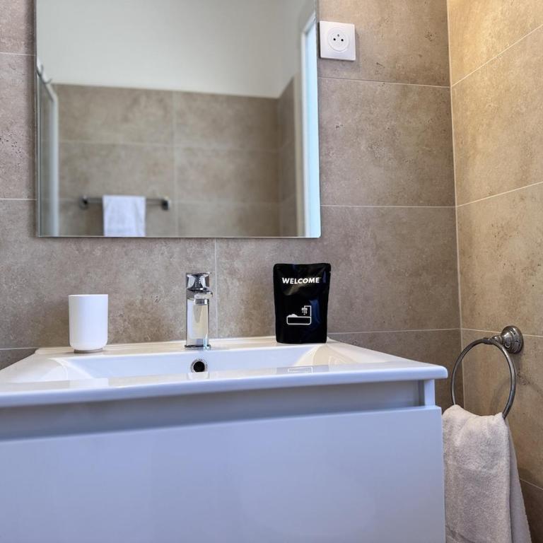 T2 climatisé - Palais et plage à pied - Appartement 1 Chambre - 10