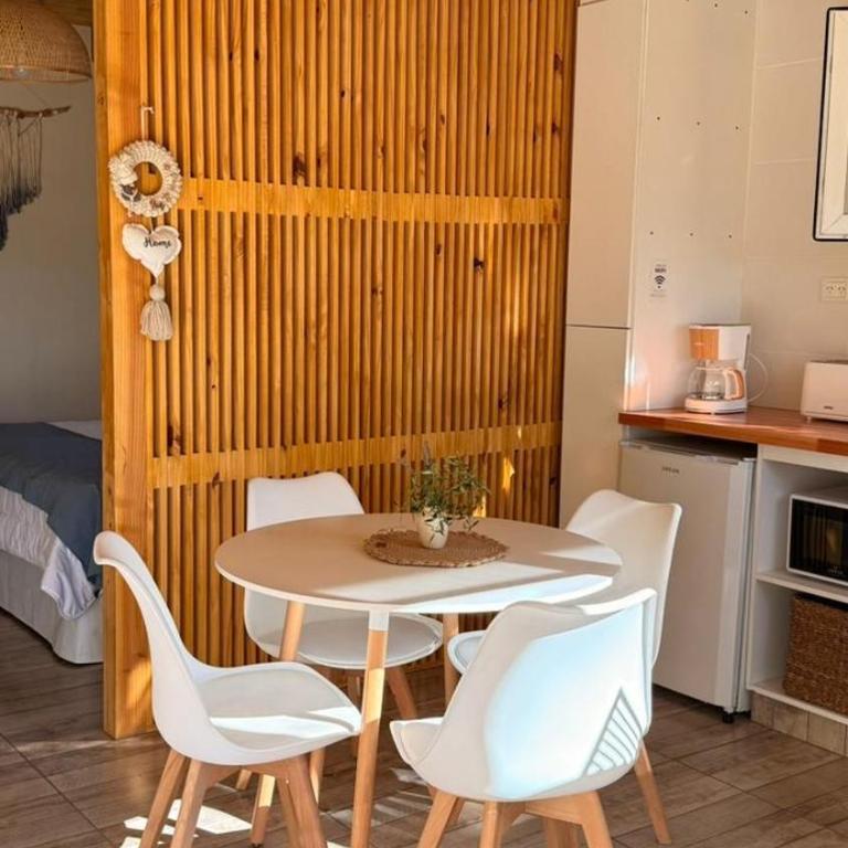 La casita - Two-Bedroom House - 3