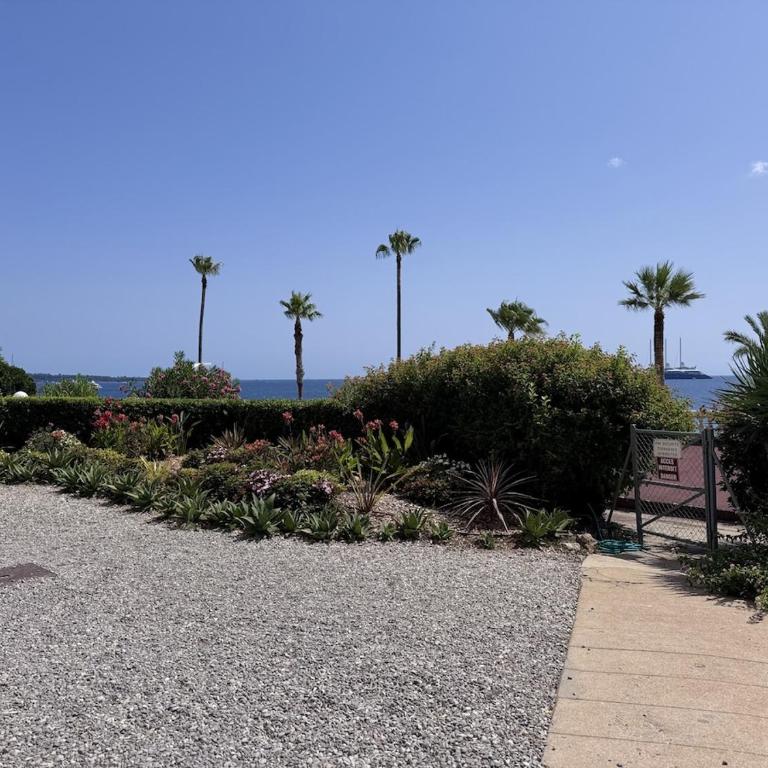 T2 climatisé - Palais et plage à pied - Appartement 1 Chambre - 18