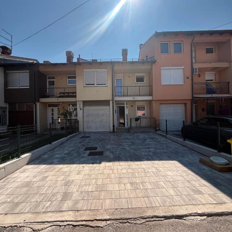 Apartman Dedović - Appartement - 1