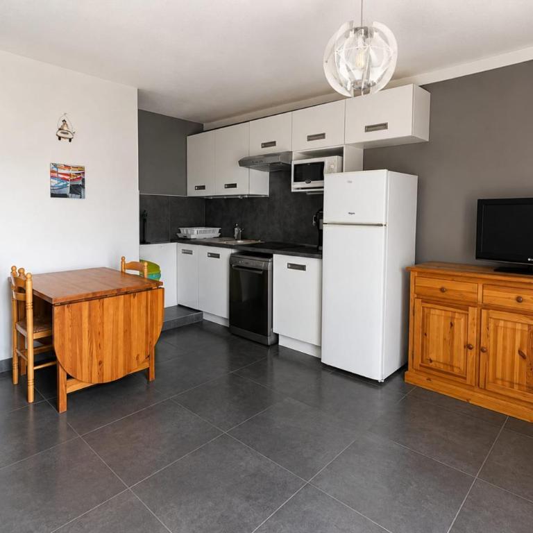 Attractive T2 bis through ideally located - Apartamento - 1