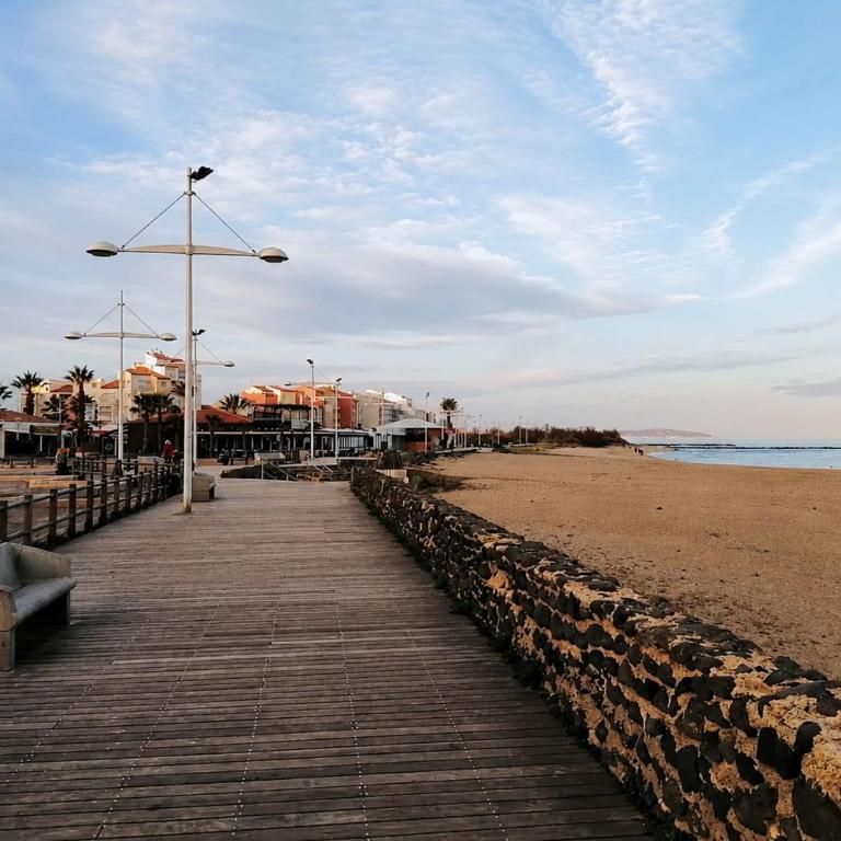 Attractive T2 bis through ideally located - Apartamento - 6
