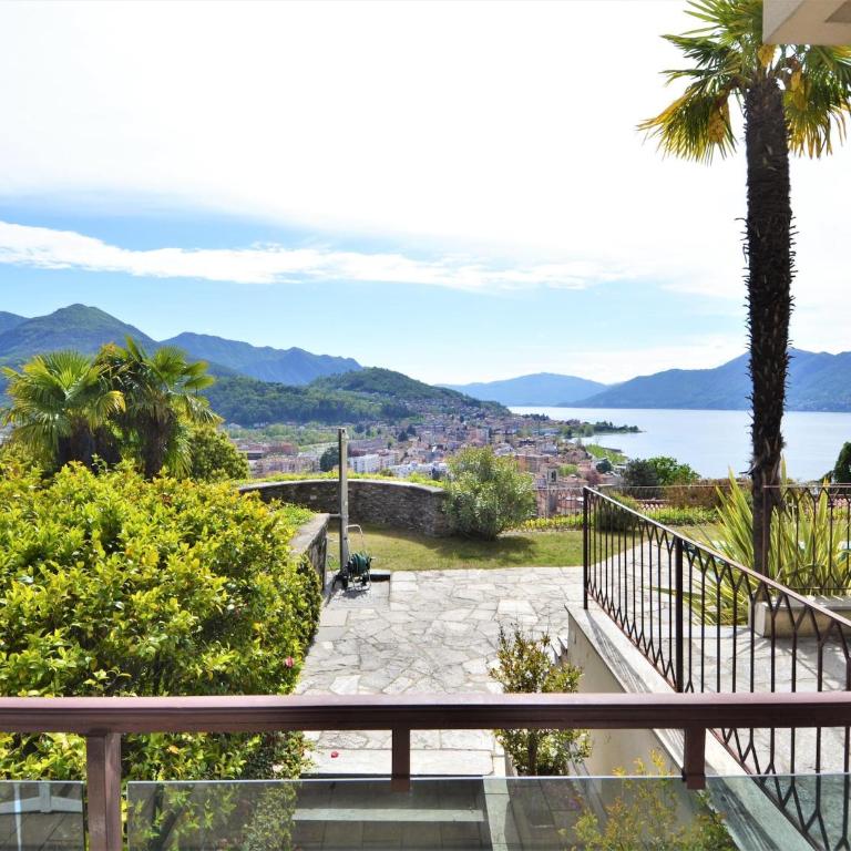 Spacious Apartment in Luino for 5 - One-Bedroom Apartment - 21