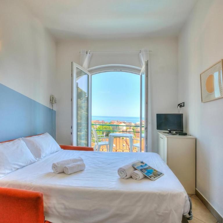 Seaview Pool Retreat - Il Poggio - Monolocale 5 con Vista Mare - 4