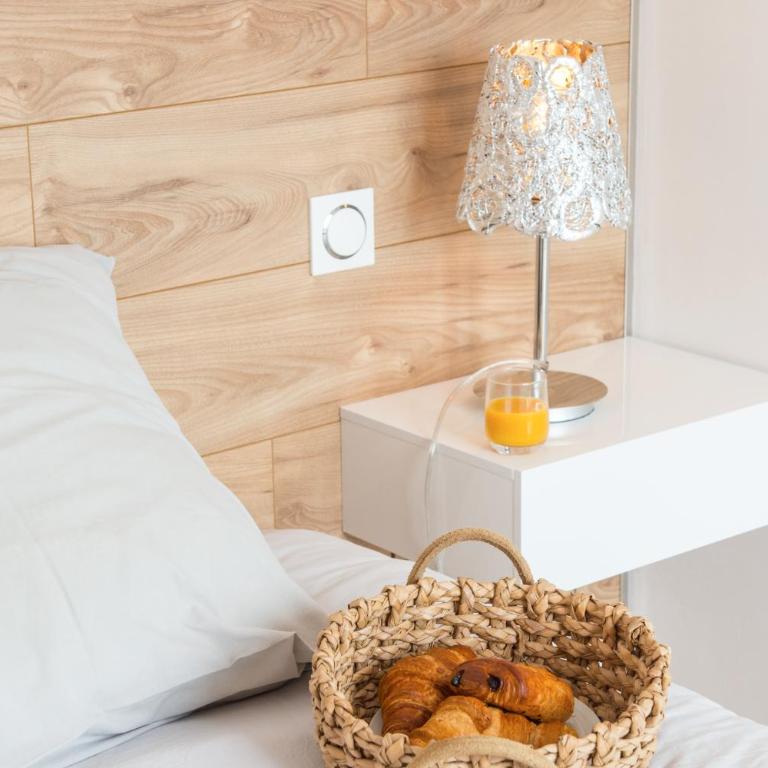 Bellavista - One-Bedroom Apartment - 3