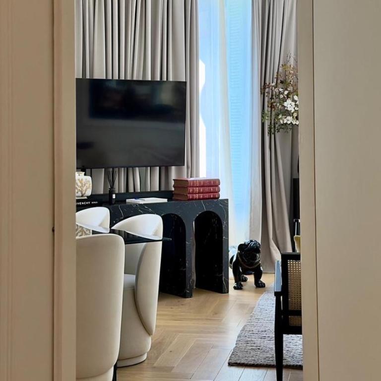 Port of Nice - Scooters Included - Appartamento con 2 Camere da Letto - 10