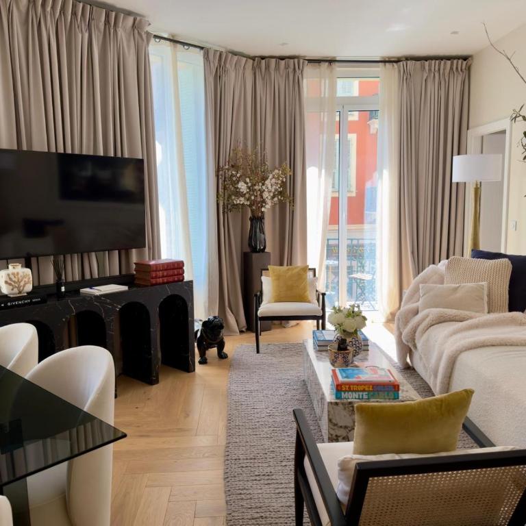 Port of Nice - Scooters Included - Appartamento con 2 Camere da Letto - 11