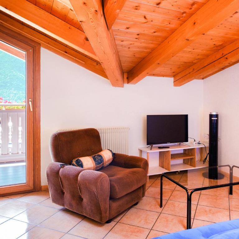 Residenza Garibaldi - Cirmolo - Appartamento con Vista Lago - 17