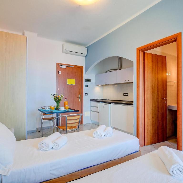 Seaview Pool Retreat - Il Poggio - Monolocale 8 con Vista Mare - 4
