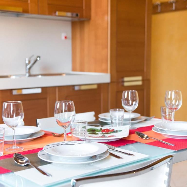 ELEGANT AND WIDE FLAT 5 min FROM THE TRAIN STATION - Appartamento con 2 Camere da Letto - 5