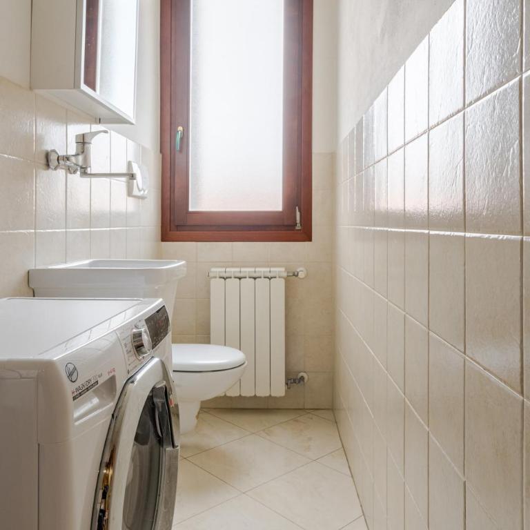 ELEGANT AND WIDE FLAT 5 min FROM THE TRAIN STATION - Appartamento con 2 Camere da Letto - 15