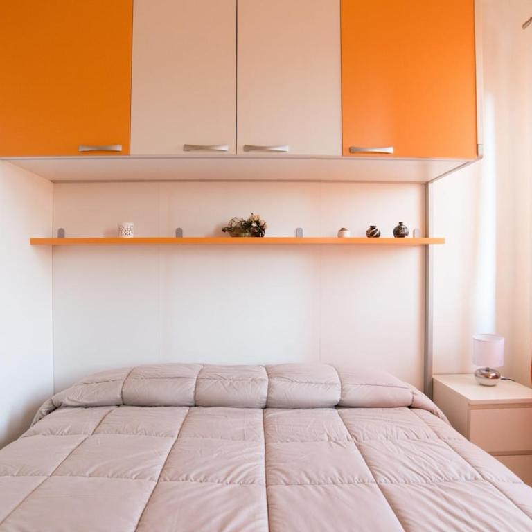 ELEGANT AND WIDE FLAT 5 min FROM THE TRAIN STATION - Appartamento con 2 Camere da Letto - 20