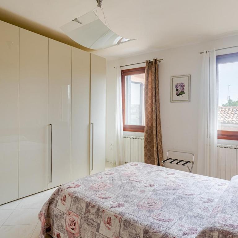 ELEGANT AND WIDE FLAT 5 min FROM THE TRAIN STATION - Appartamento con 2 Camere da Letto - 21